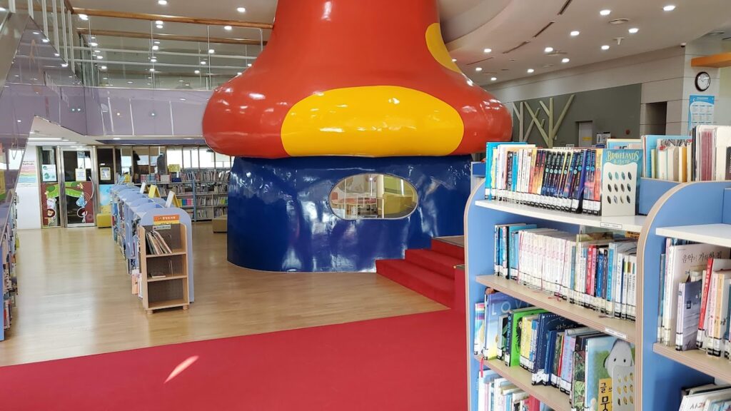 オサン市中央図書館　韓国　図書館